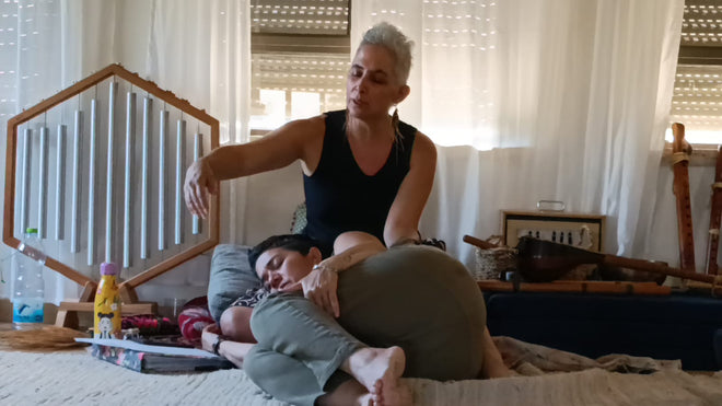 הכשרת מטפלים בקסם הקול עם הגר שיר